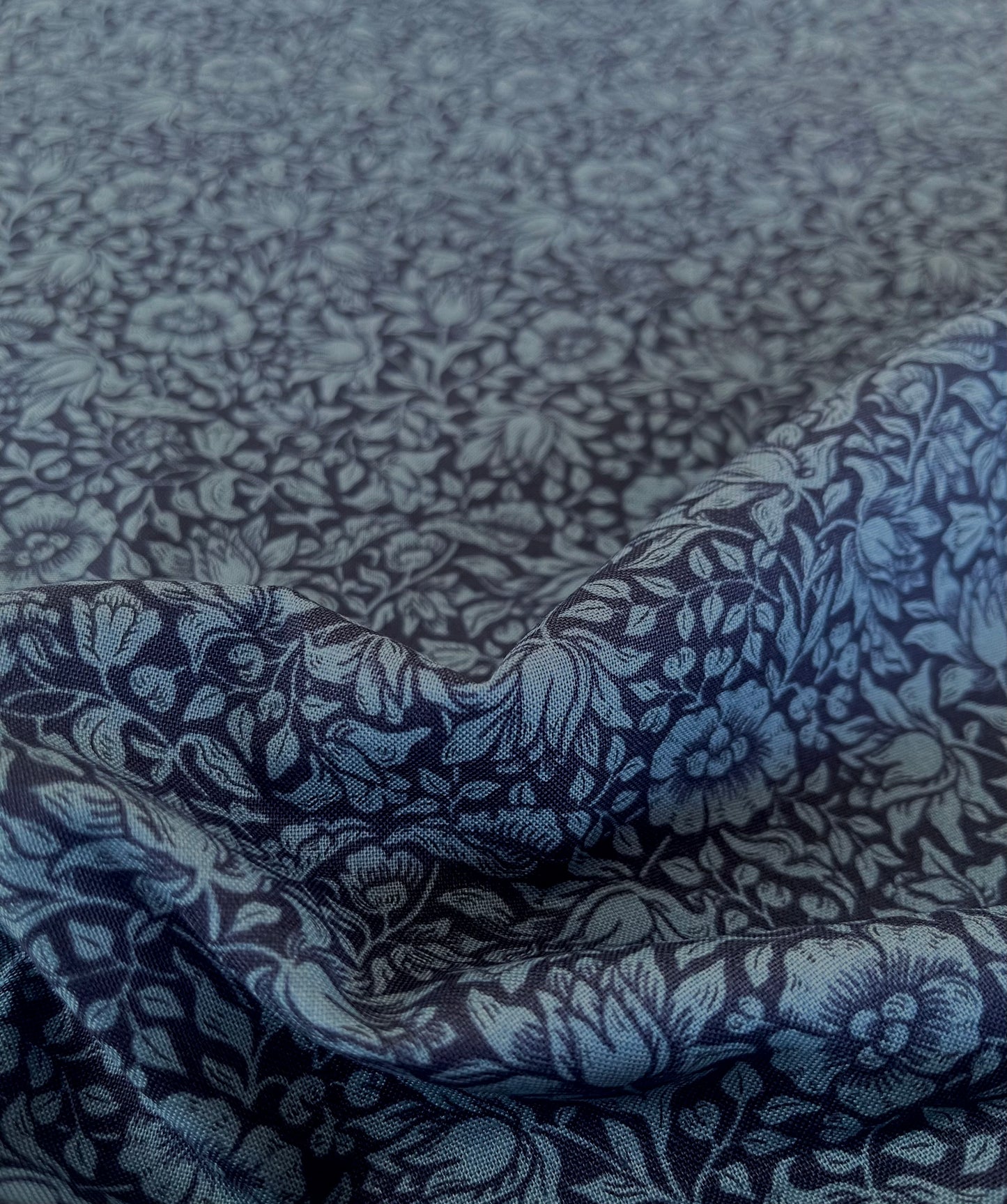 William Morris stof / Mallow - Blå