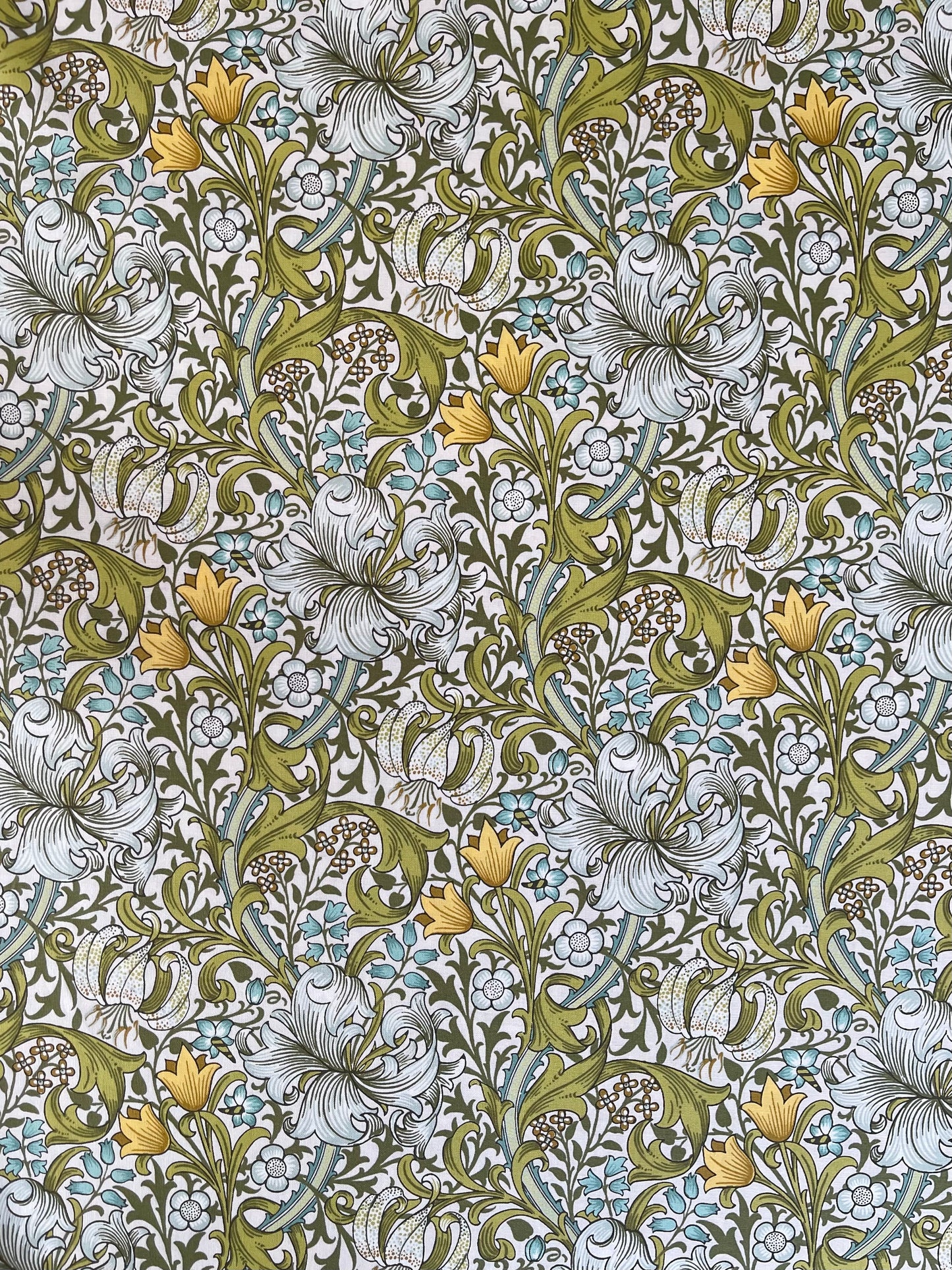 William Morris stof / Golden Lily - Lime