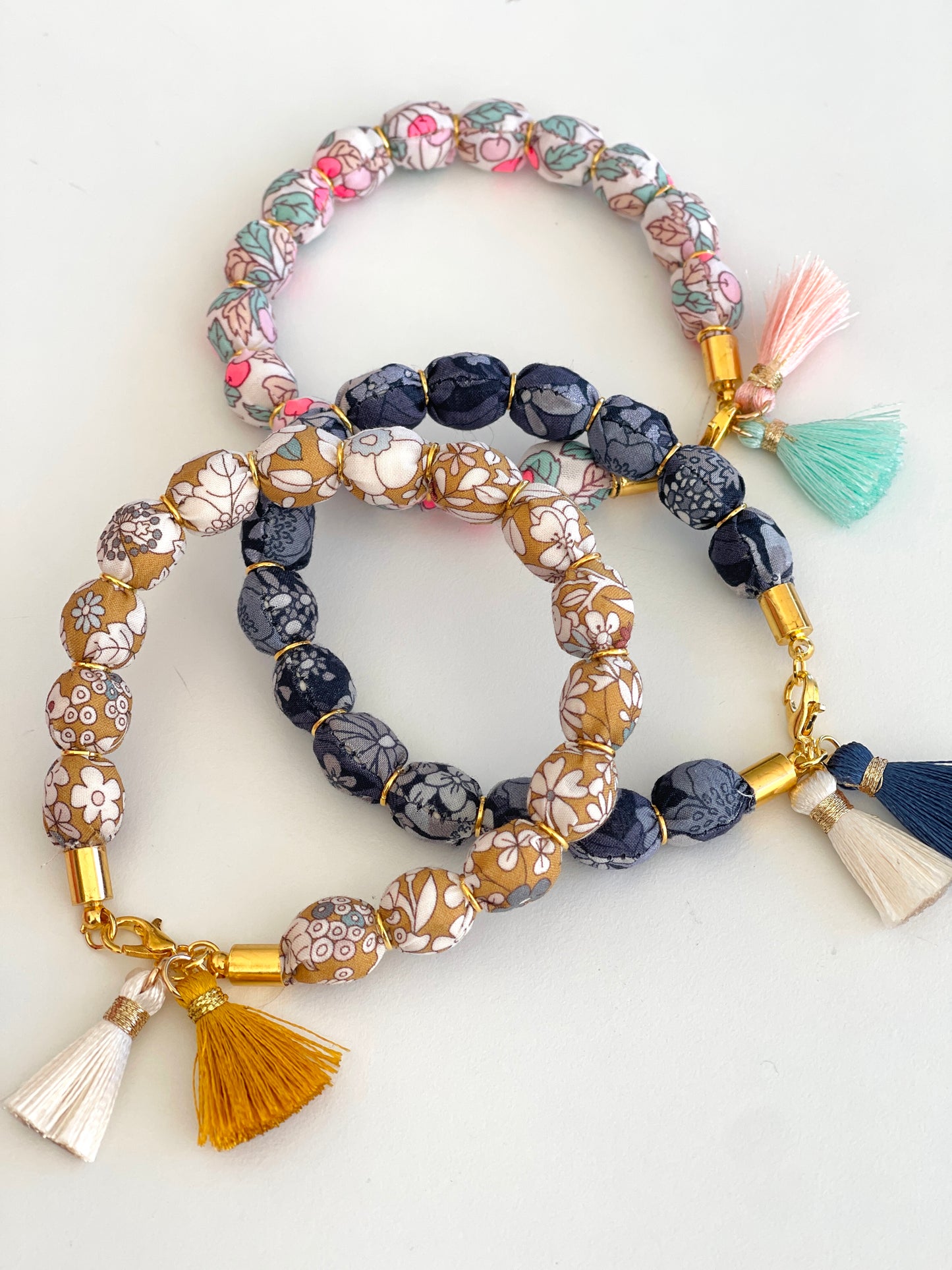 Diy-kit: 1 stk Kugle armbånd - valgfrit stof