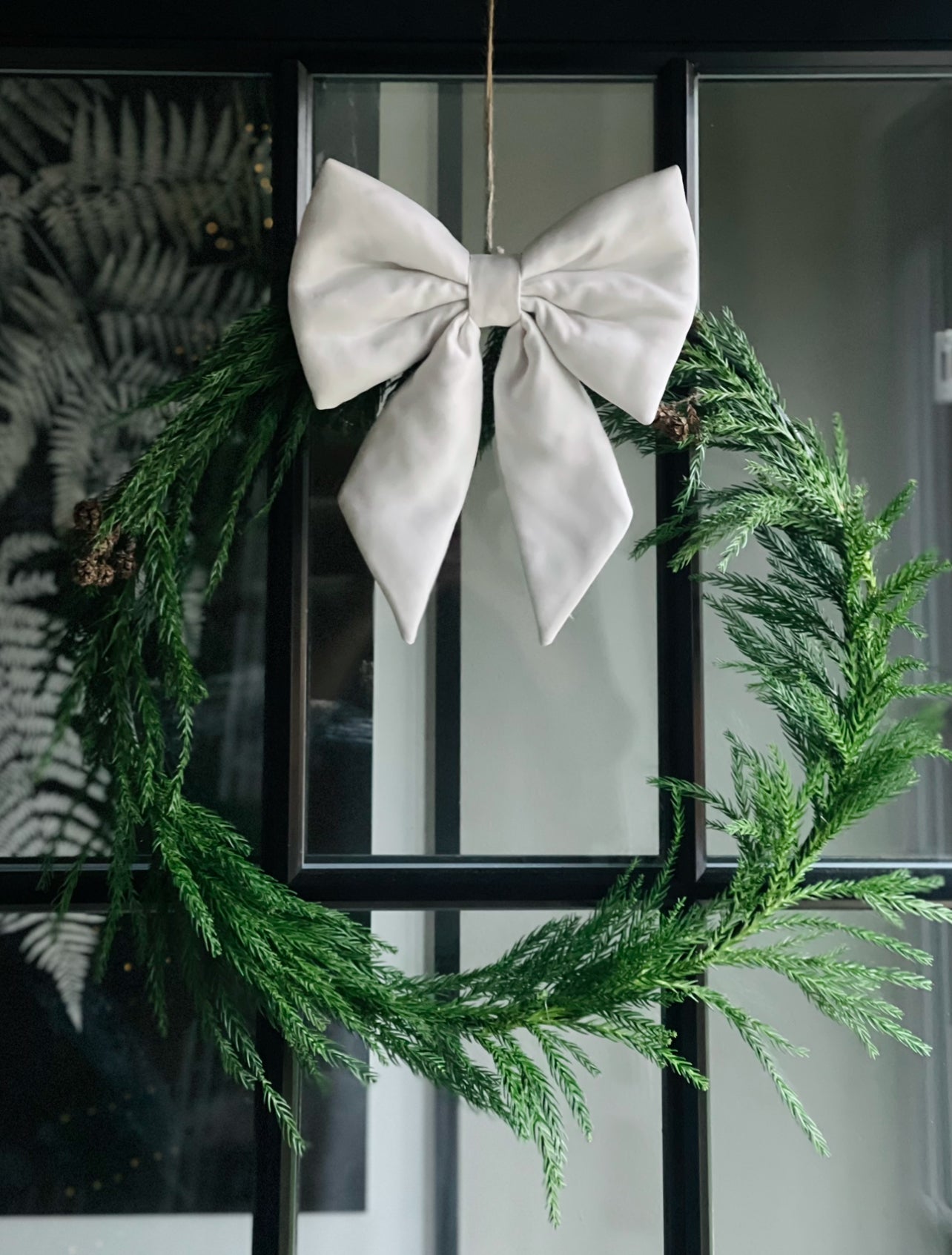 Vatteret sløjfe (Mellem str) - Brudesatin