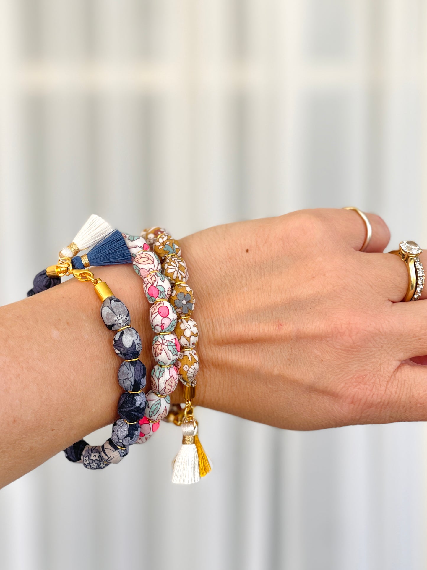 Diy-kit: 1 stk Kugle armbånd - valgfrit stof
