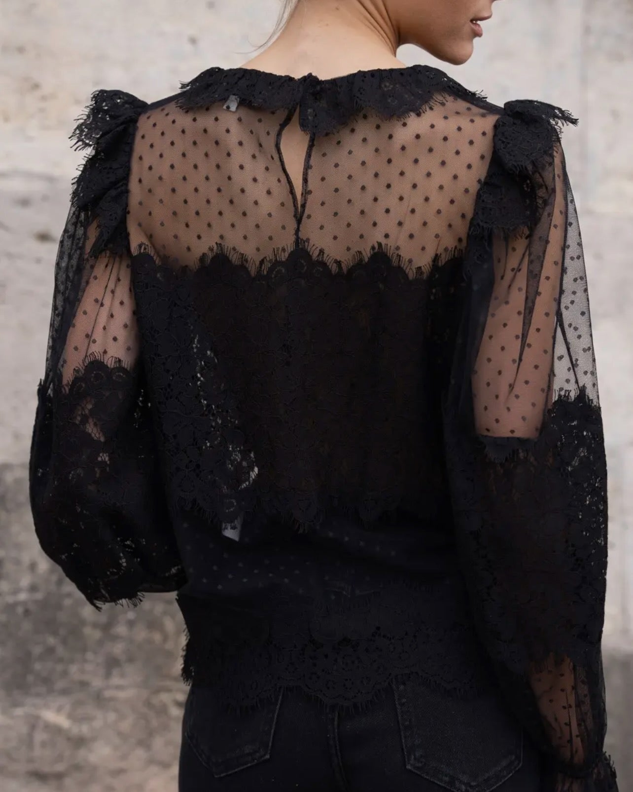 Choklate blondebluse l - Sort