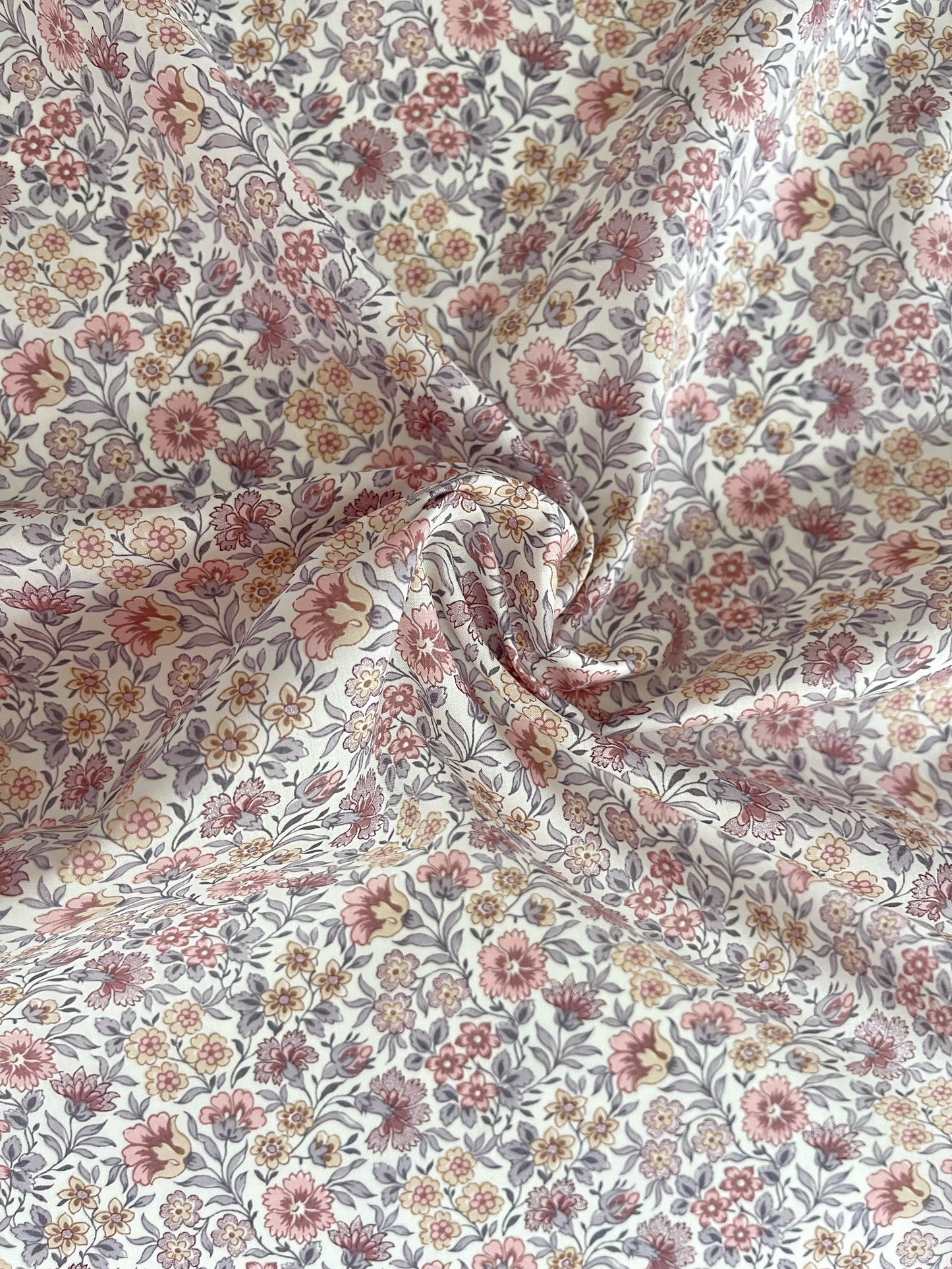 Baby dynebetræk i Liberty Fabric - Carnation garden Rosa