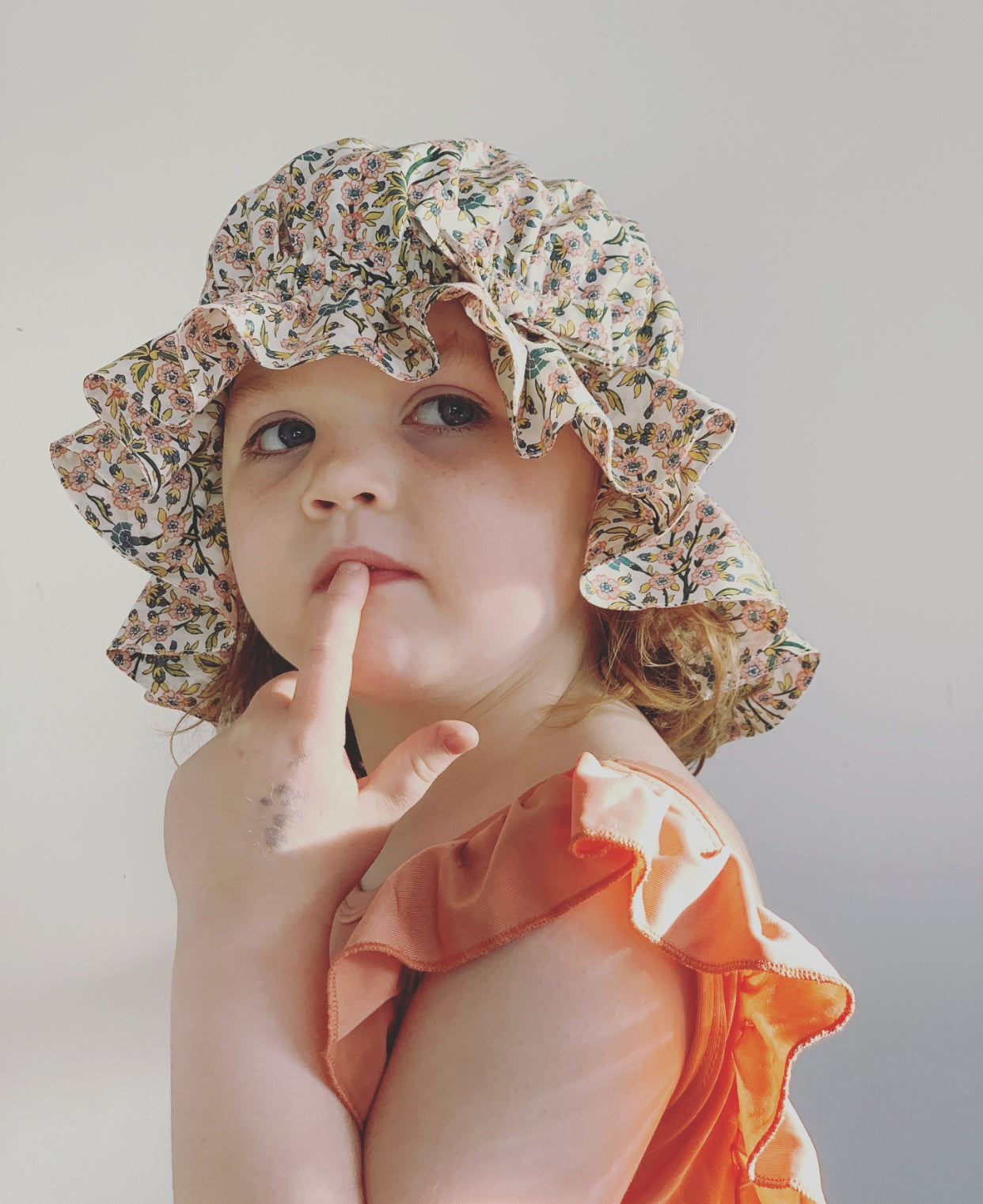 Sewing instructions for "Laura Summer Hat"