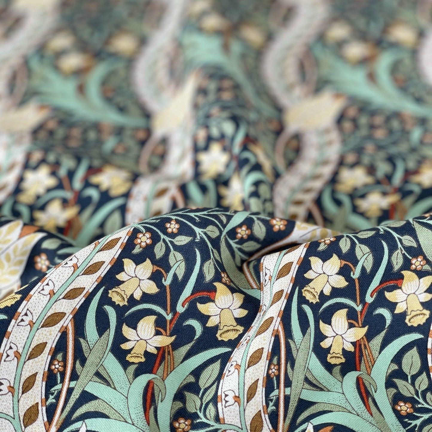 William Morris stof / Mini Daffodil / Marine