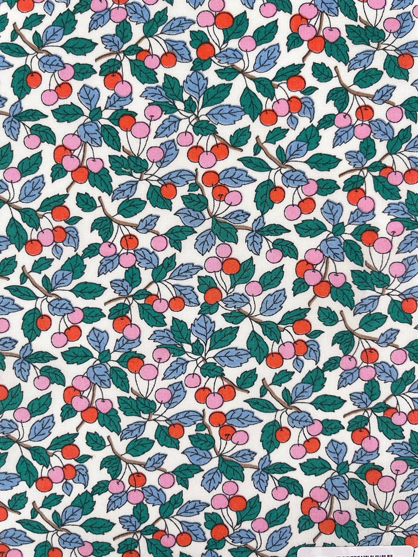 Baby dynebetræk i Liberty Fabric - Colleen´s Orchard Rød-grøn