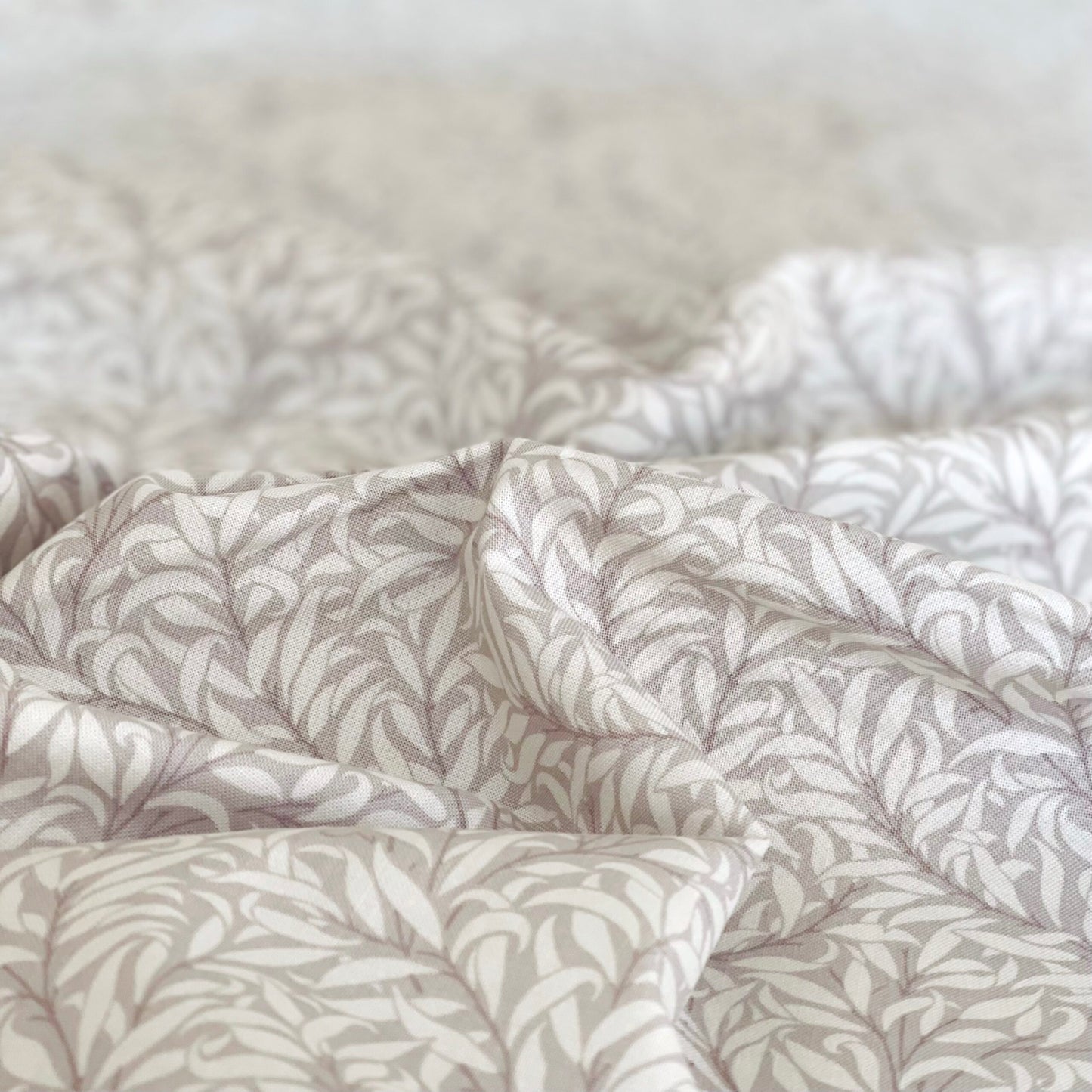 William Morris stof / Willow Boughs - Linen