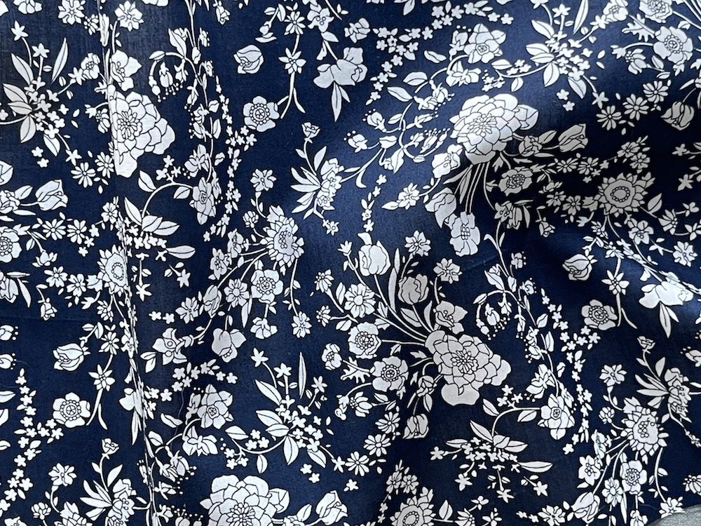 Liberty fabric - Summer Blooms / Marine