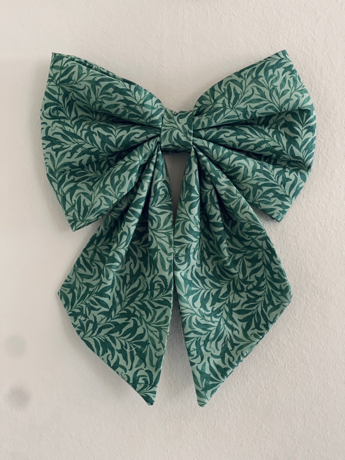 Vatteret sløjfe (Mellem str) - William Morris grøn