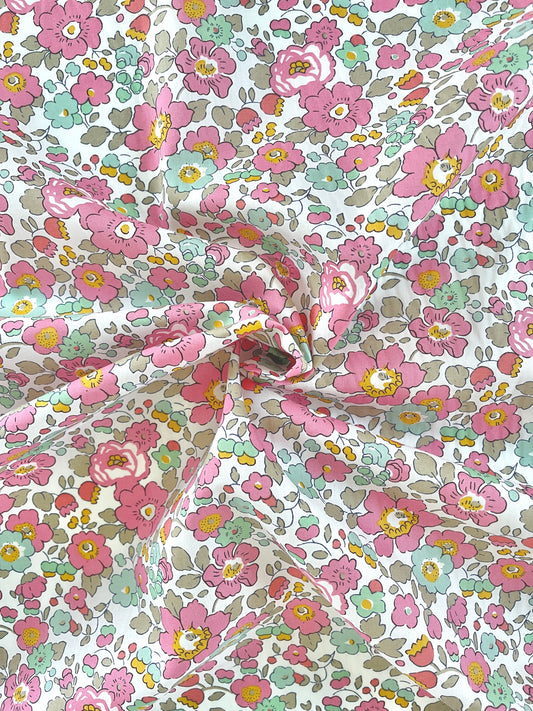 Baby dynebetræk i Liberty Fabric - Betsy
