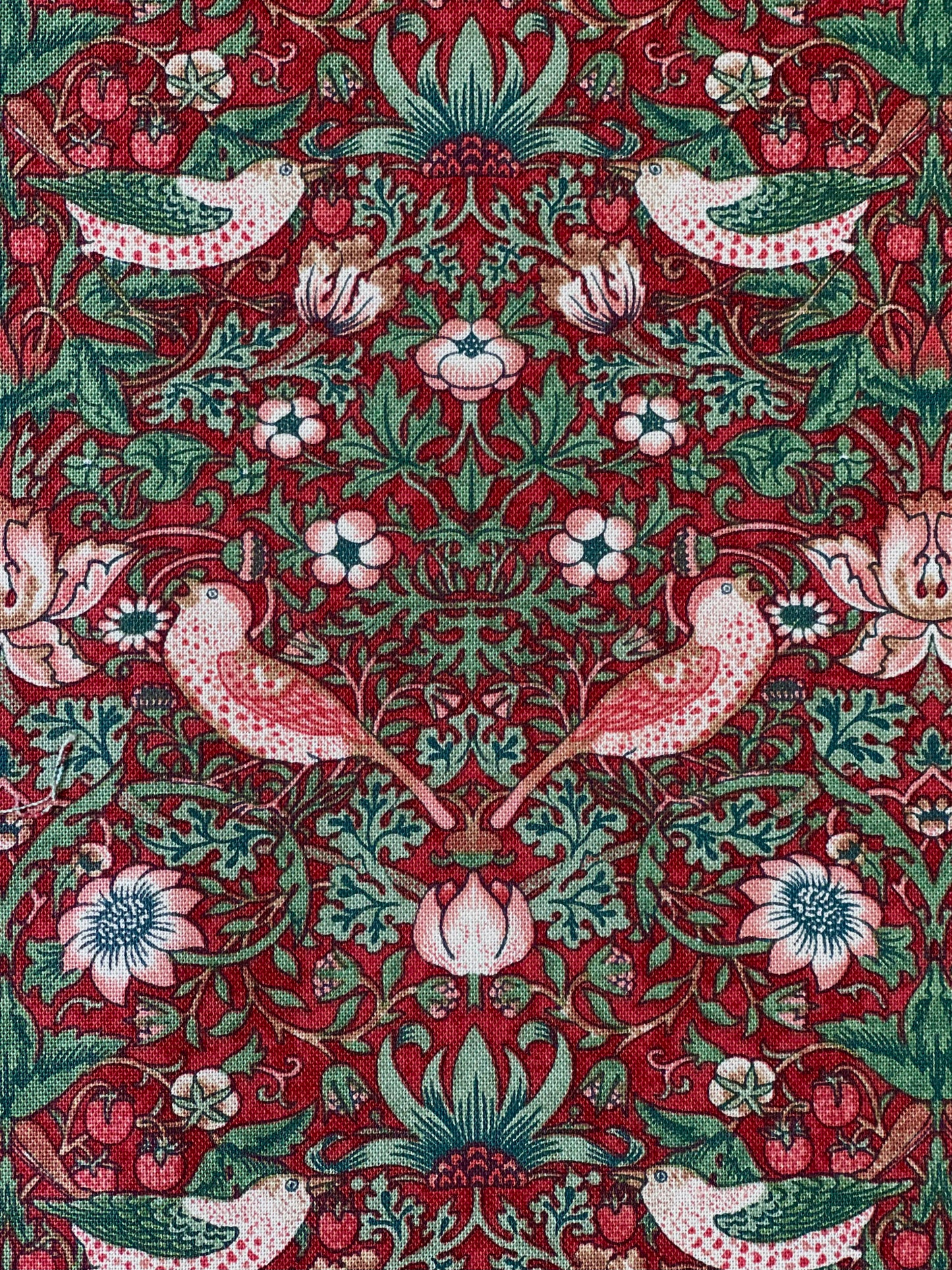 William Morris fabric / Mini strawberry thief - Red