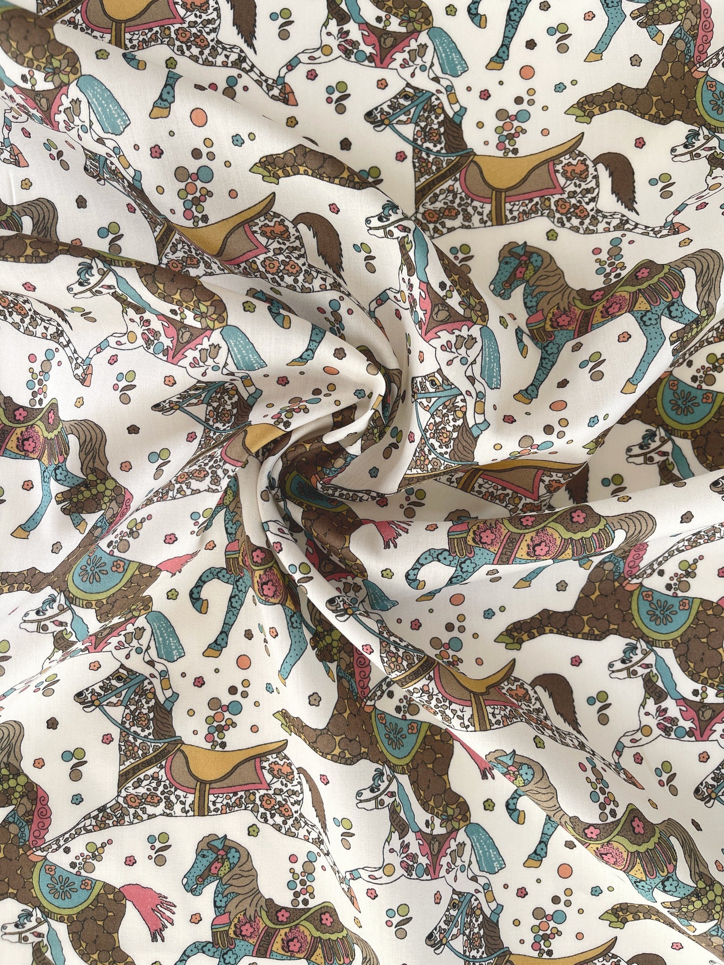 Baby dynebetræk i Liberty Fabric - My little pace Multi