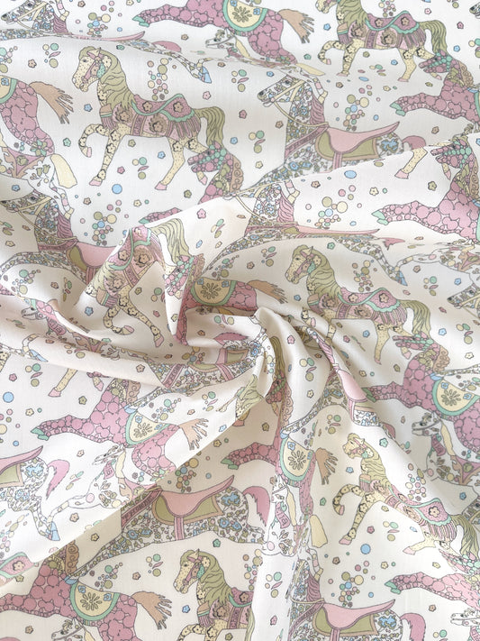 Baby dynebetræk i Liberty Fabric - My little pace pastel
