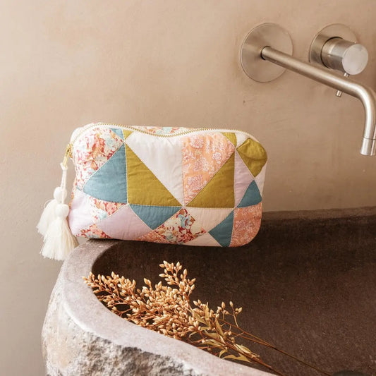 Teiki toilettaske Pastel  patchwork (Lille)