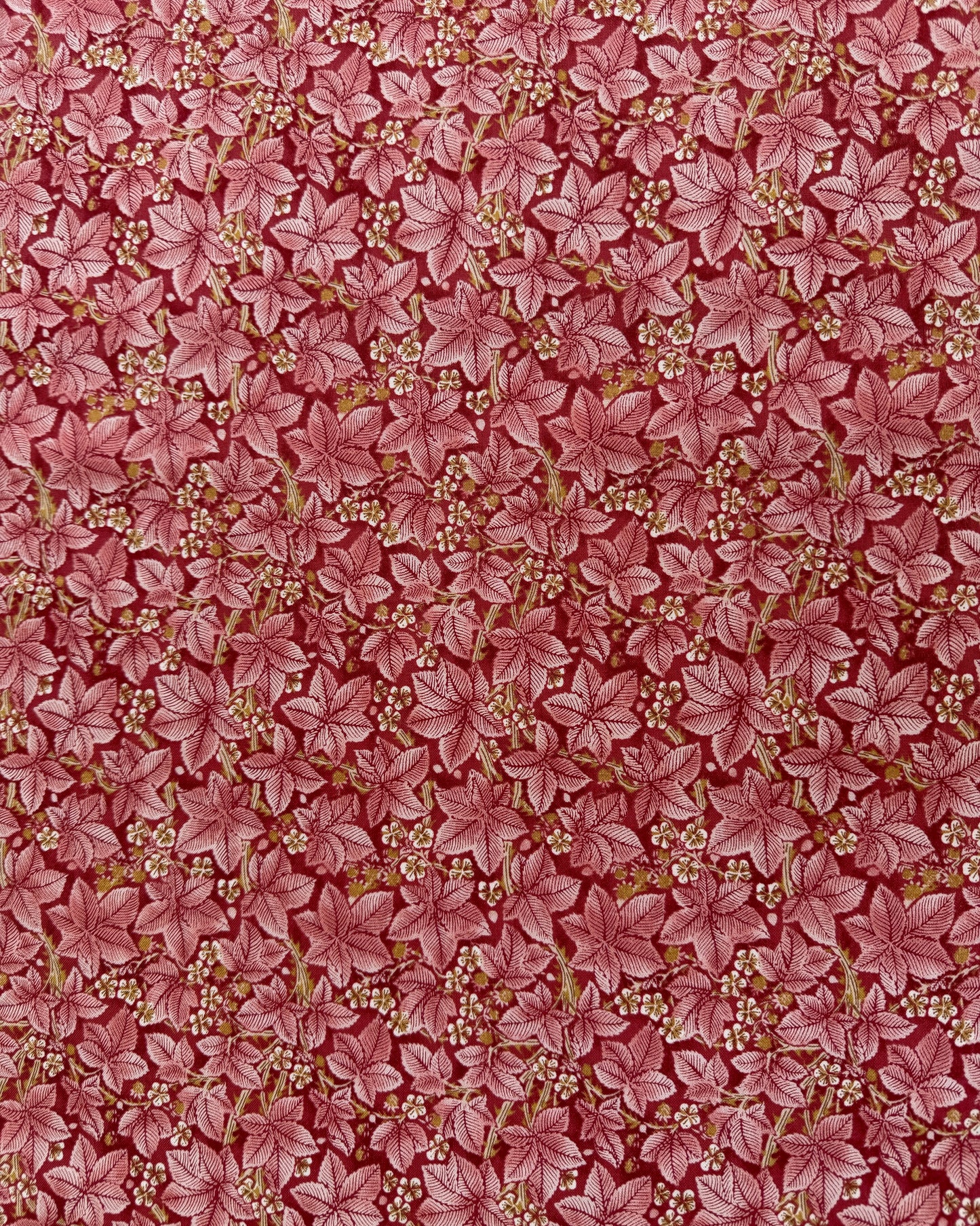 William Morris bomulds stof / Bramble Rød
