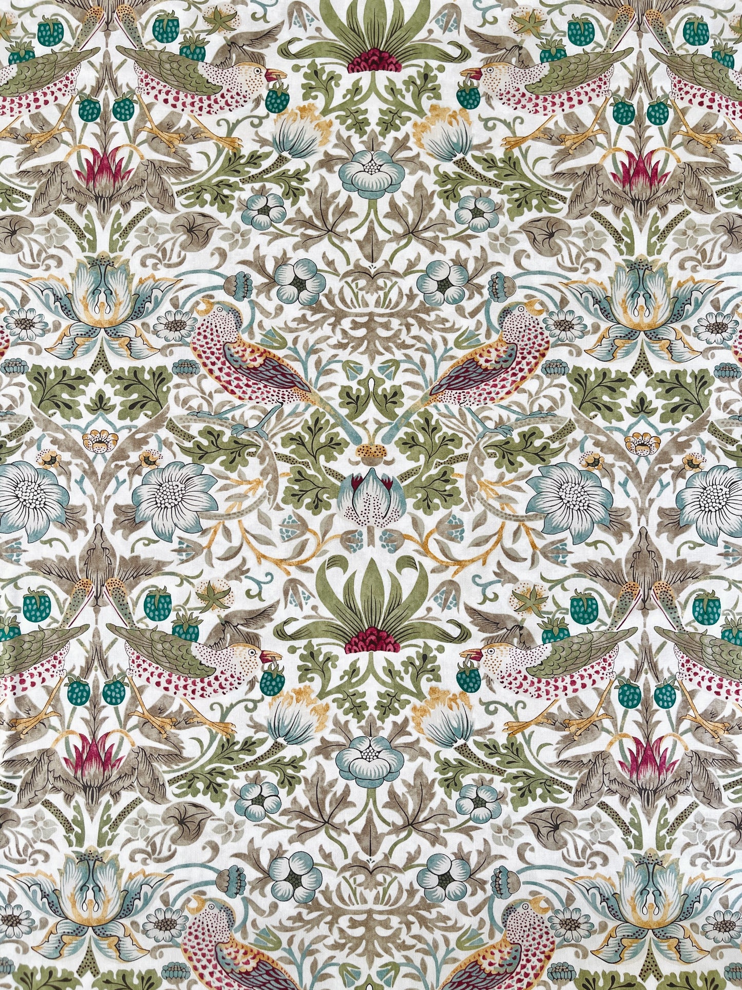 William Morris bomulds stof / Strawberry thief Big Old gold